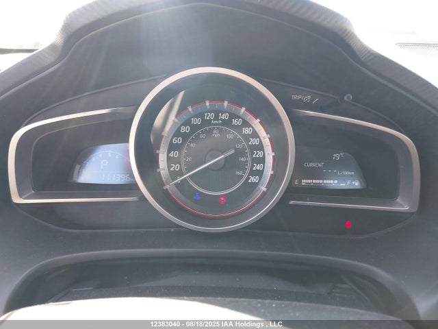3MZBM1U72FM232029 Mazda pe