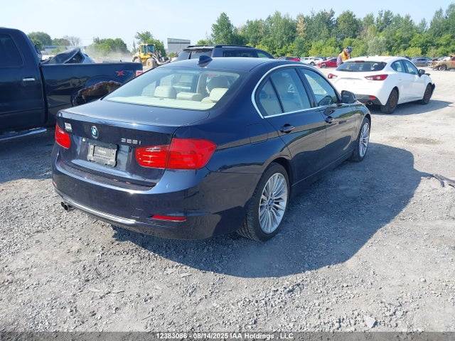 WBA3B3G59ENR83987 BMW 328I