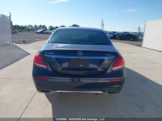 WDDZF4KB1JA451063 Mercedes-Benz m274