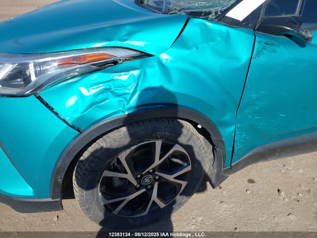NMTKHMBX3JR023272 Toyota 3zr-fae