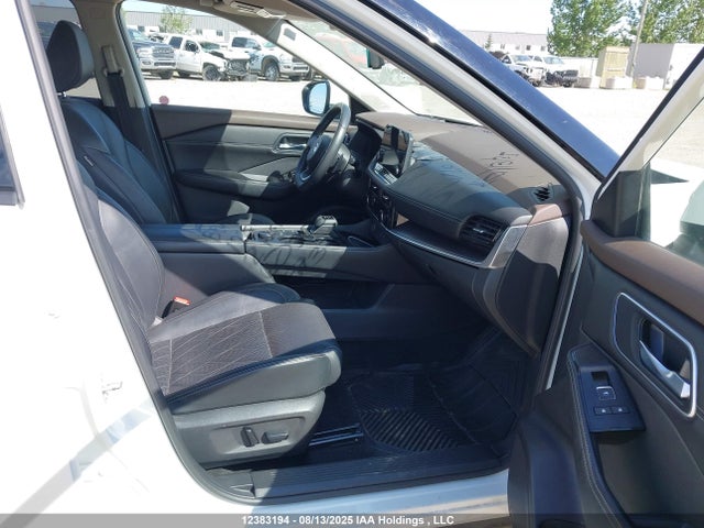 JN8AT3DD4MW311285 Nissan Rogue