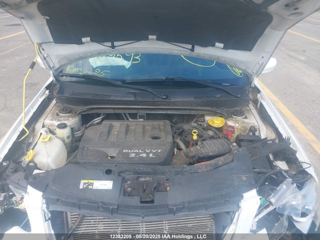 1C3CCBAB3EN229593 Chrysler 200