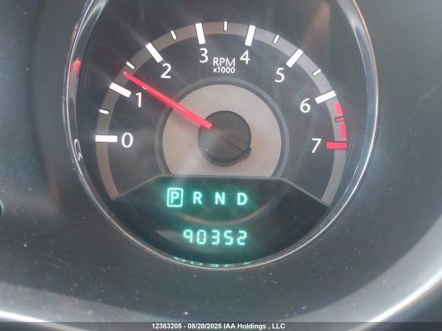 1C3CCBAB3EN229593 Chrysler 200