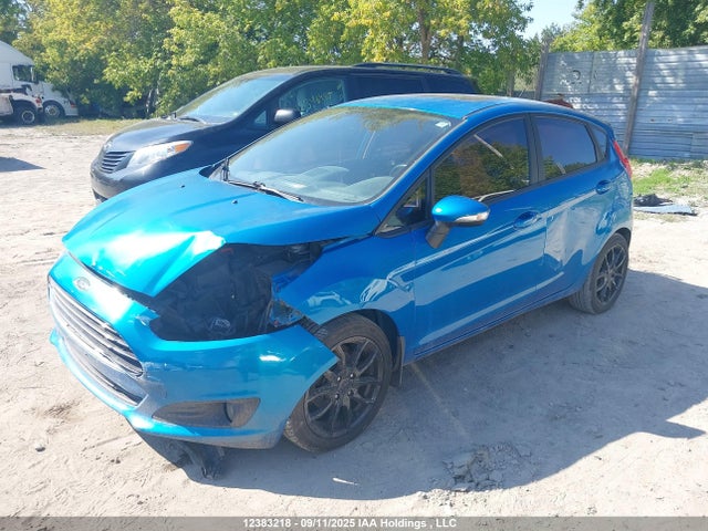 Ford Fiesta 2015 3FADP4EJ3FM139962 Image 2