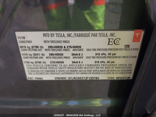 5YJXCAE27JF133704 Tesla 2018