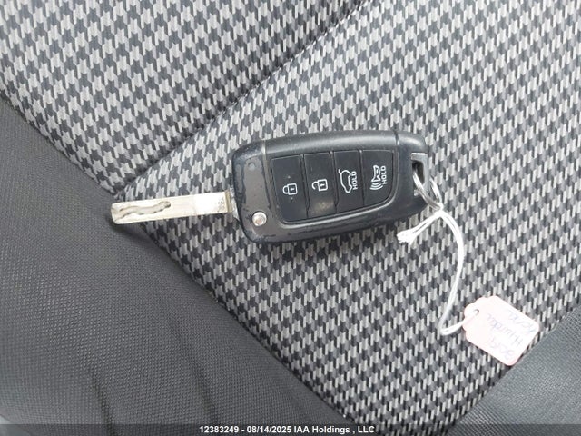 KM8K12AA8KU206652 Hyundai Kona Se