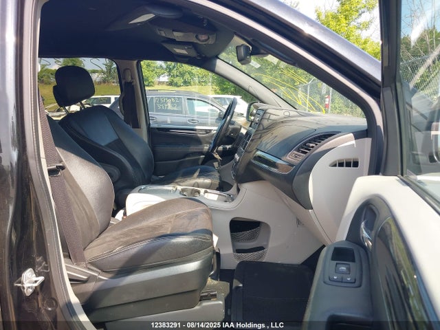 2C4RDGBGXKR697796 Dodge Grand Caravan
