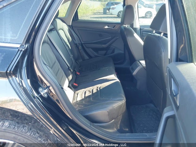 3VWGM7BU1RM070996 Volkswagen tsi
