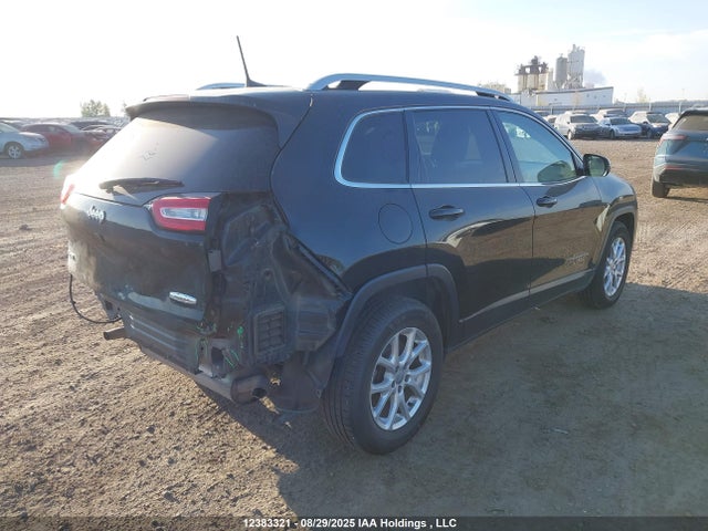 1C4PJMCS6GW224896 Jeep Cherokee