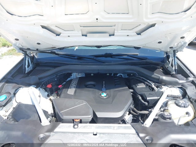 BMW X3 2018 5UXTR9C52JLD64632 Image 10