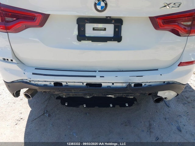 BMW X3 2018 5UXTR9C52JLD64632 Image 6