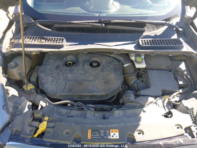 1FMCU9G93HUB46841 Ford 2017