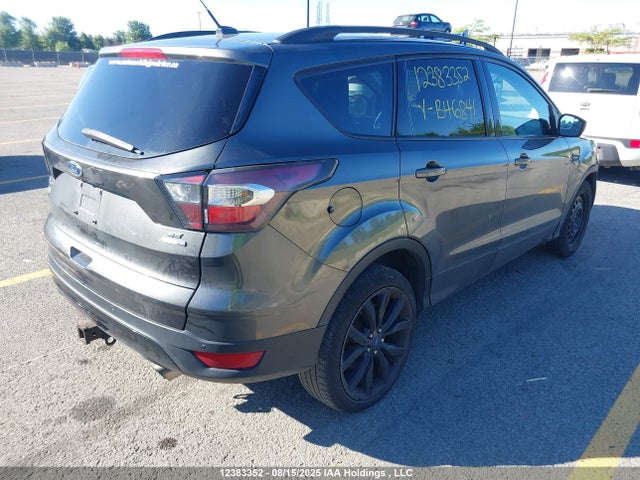 1FMCU9G93HUB46841 Ford 2017