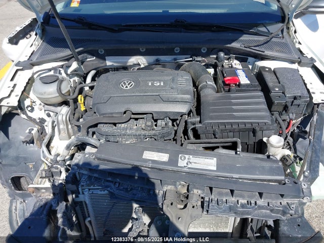 3VW217AU5FM083282 Volkswagen Golf