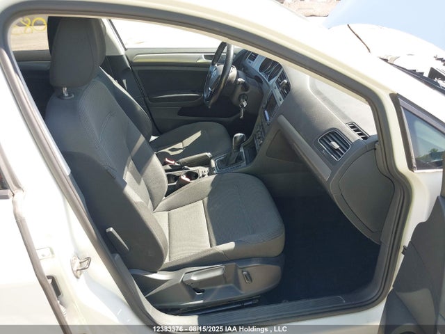 3VW217AU5FM083282 Volkswagen Golf
