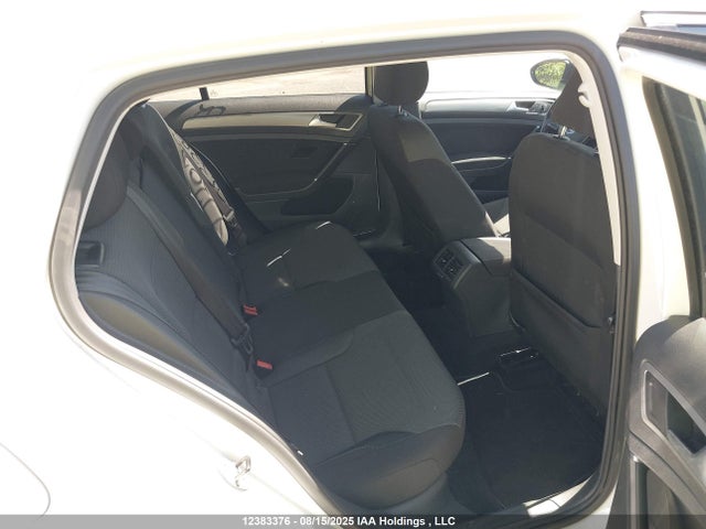 3VW217AU5FM083282 Volkswagen Golf