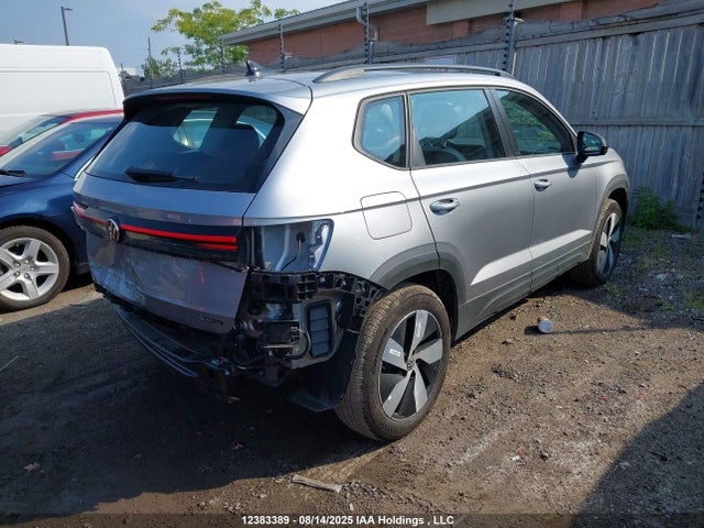 3VV8C7B24SM038396 Volkswagen tsi