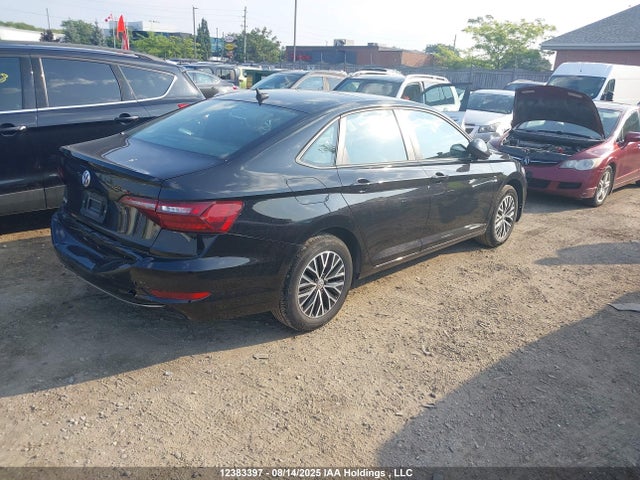 3VWE57BU3MM075243 Volkswagen tsi