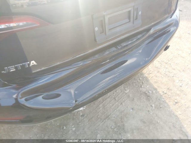 3VWE57BU3MM075243 Volkswagen tsi