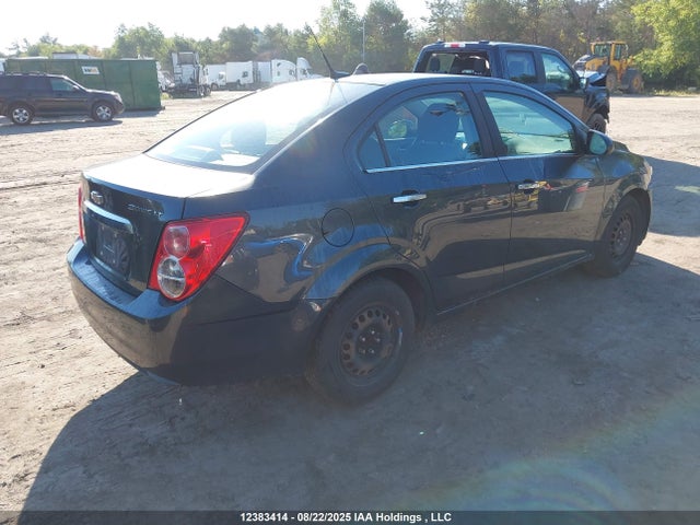 1G1JC5SH9E4114342 Chevrolet luw