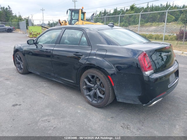 Chrysler 2022 2022 2C3CCADGXNH241279 Image 3