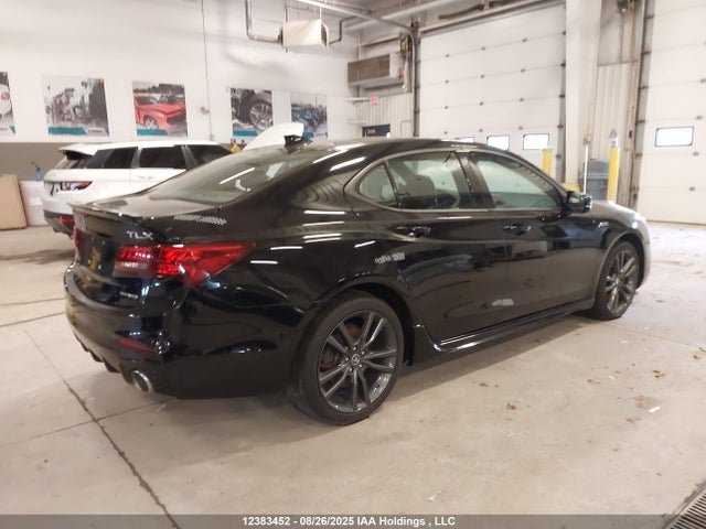 Acura j35y6 2018 19UUB3F82JA800516 Image 4