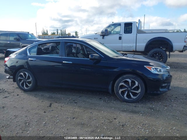 1HGCR2F89HA806812 Honda k24w1