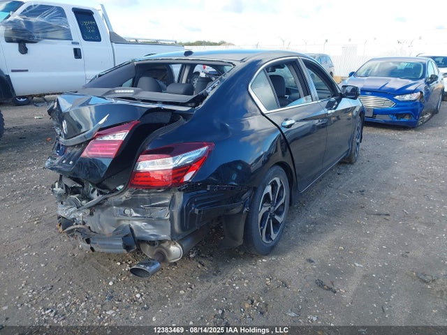 1HGCR2F89HA806812 Honda k24w1