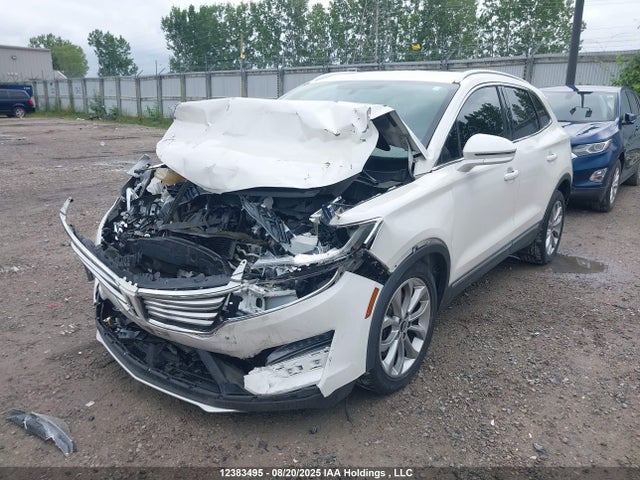 Lincoln MKC 2015 5LMCJ2A92FUJ04700 Image 2