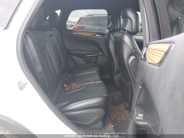 Lincoln MKC 2015 5LMCJ2A92FUJ04700 Image 8