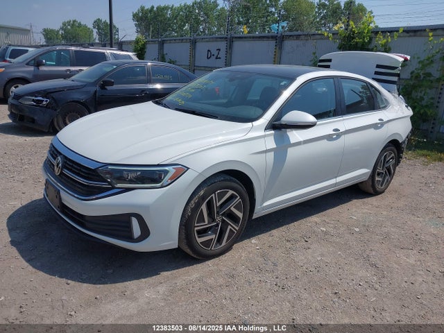 3VWGM7BUXPM008784 Volkswagen tsi