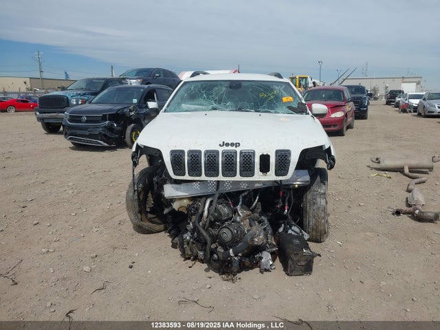 1C4PJMCX2KD352892 Jeep Cherokee North