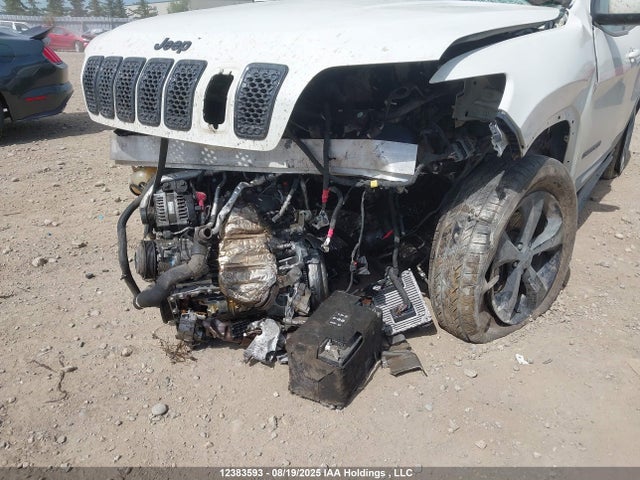 1C4PJMCX2KD352892 Jeep Cherokee North
