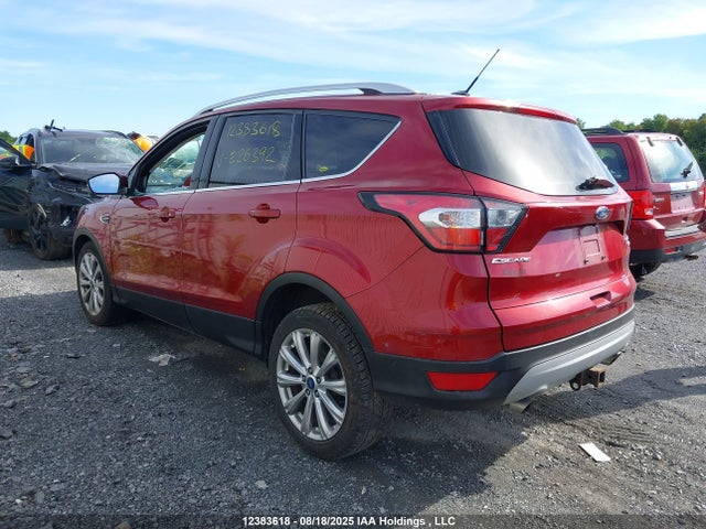 1FMCU9J98HUE26392 Ford Escape