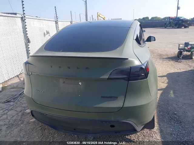 7SAYGDEE1NF465263 Tesla Model Y