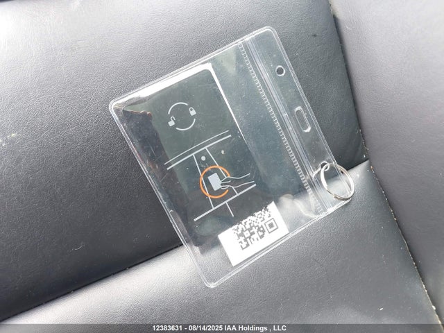 Tesla MODEL 3 2023 5YJ3E1EA4PF484403 Image 11