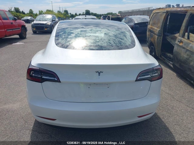 Tesla MODEL 3 2023 5YJ3E1EA4PF484403 Image 17