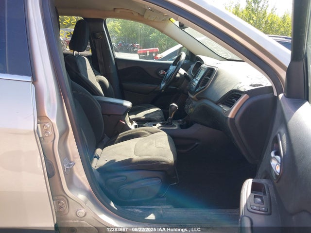 Jeep 2015 2015 1C4PJMCS4FW758588 Image 5