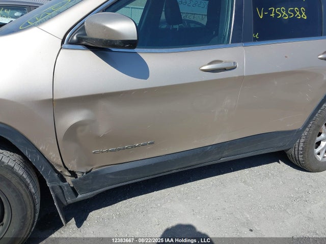 Jeep 2015 2015 1C4PJMCS4FW758588 Image 6