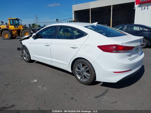 KMHD84LFXHU093563 Hyundai 2017