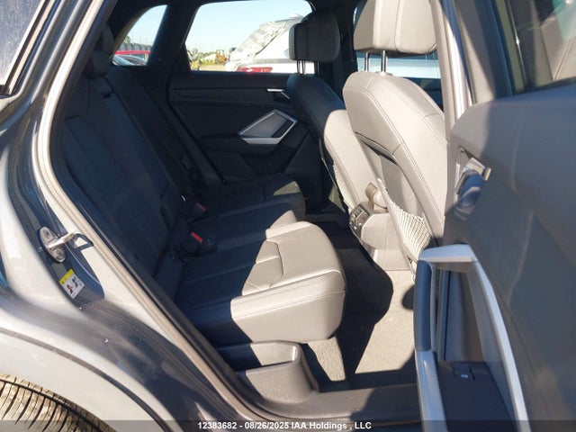 WA1AUCF30R1050510 Audi 40 tfsi