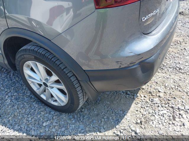 JN1BJ1CP0KW236350 Nissan 2019