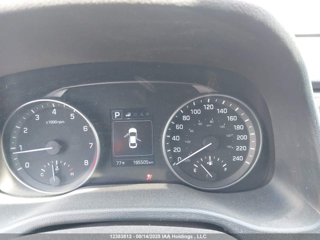 KMHD84LF6HU168744 Hyundai Elantra