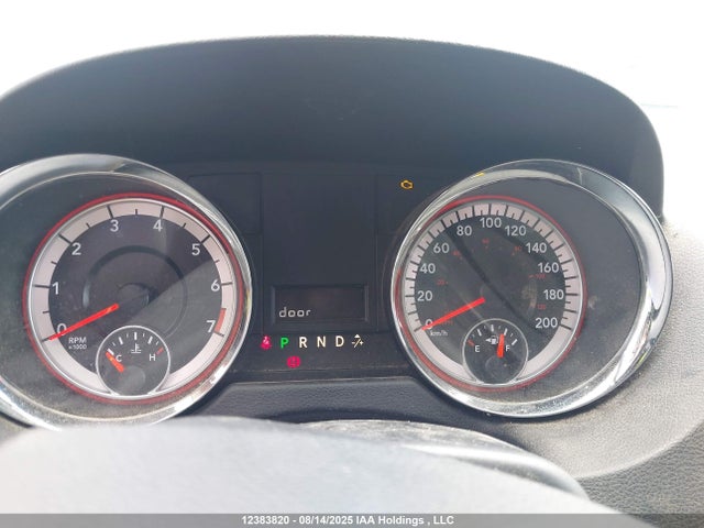 2C4JRGAG8ER475214 RAM 2014