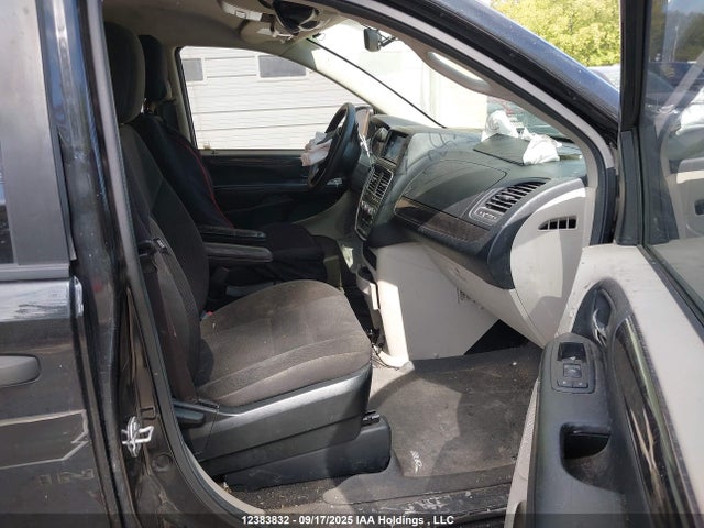 2C4RDGBG4HR881818 Dodge Grand Caravan