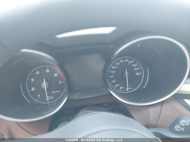 ZASFAKPN0J7C00459 Alfa Romeo 2018