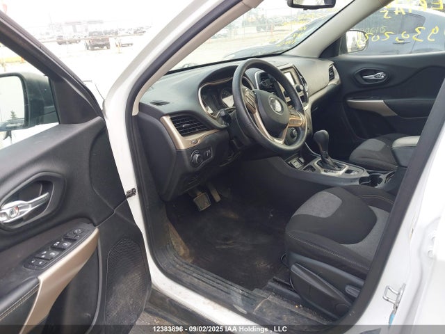 Jeep 2017 2017 1C4PJLAB2HW623013 Image 5