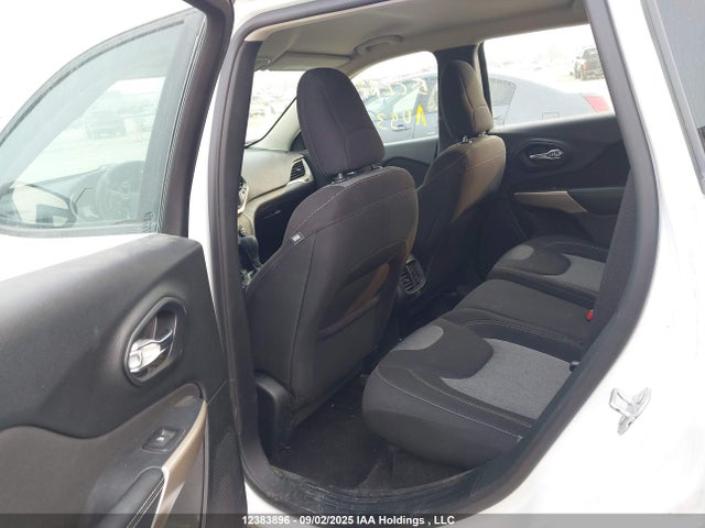 Jeep 2017 2017 1C4PJLAB2HW623013 Image 8