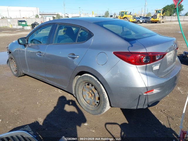 3MZBM1U70FM168749 Mazda pe