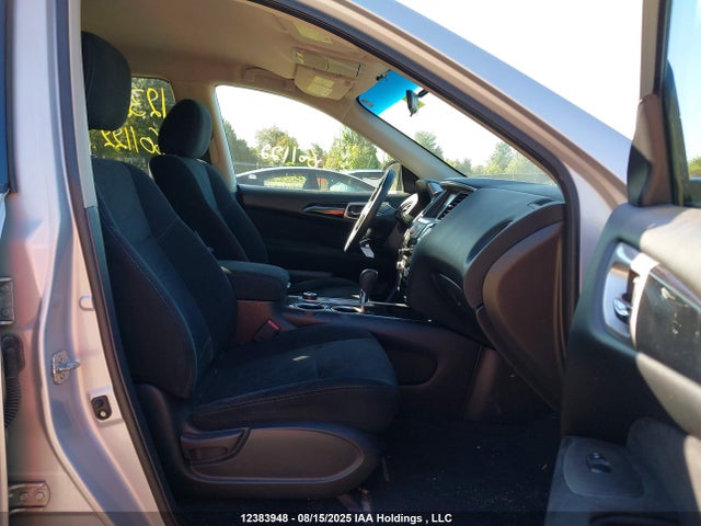 5N1AR2MM5GC601122 Nissan Pathfinder